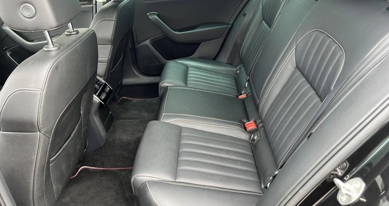 Skoda Superb cena 120000 przebieg: 124909, rok produkcji 2021 z Obrzycko małe 407